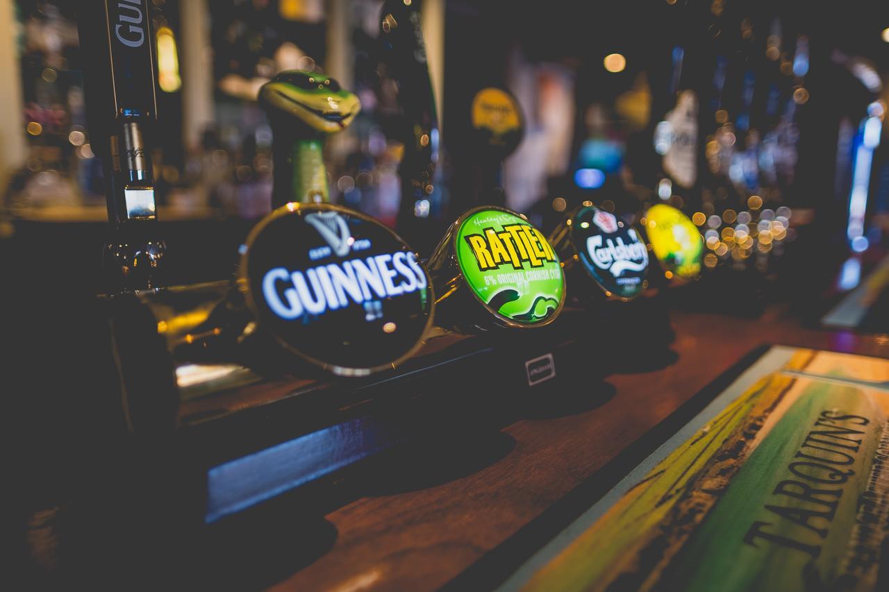 Kings Arms Hotel Penzance Ngoại thất bức ảnh